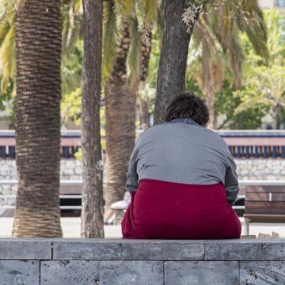 Crida a l'acció del Govern en un moment d'estancament social