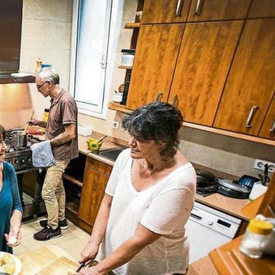 45 anys vivint en comunitat a la Barceloneta