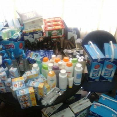 Donación de productos de la Asociación La Nau